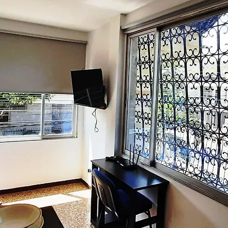 Maravilloso Apartamento Iluminacion Y Privacidad